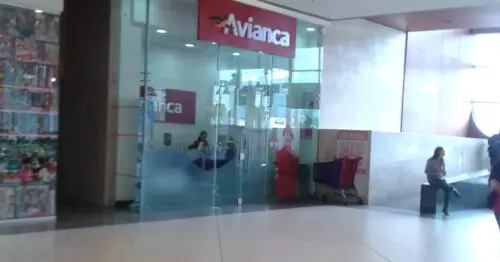 AVIANCA TITAN PLAZA AVIANCA TITAN PLAZA